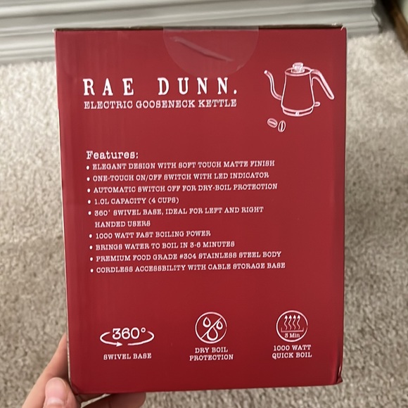 BNWT Rae Dunn Gooseneck Electric Kettle with “Warm” and Fuzzy Mittens pr… - Picture 4 of 4
